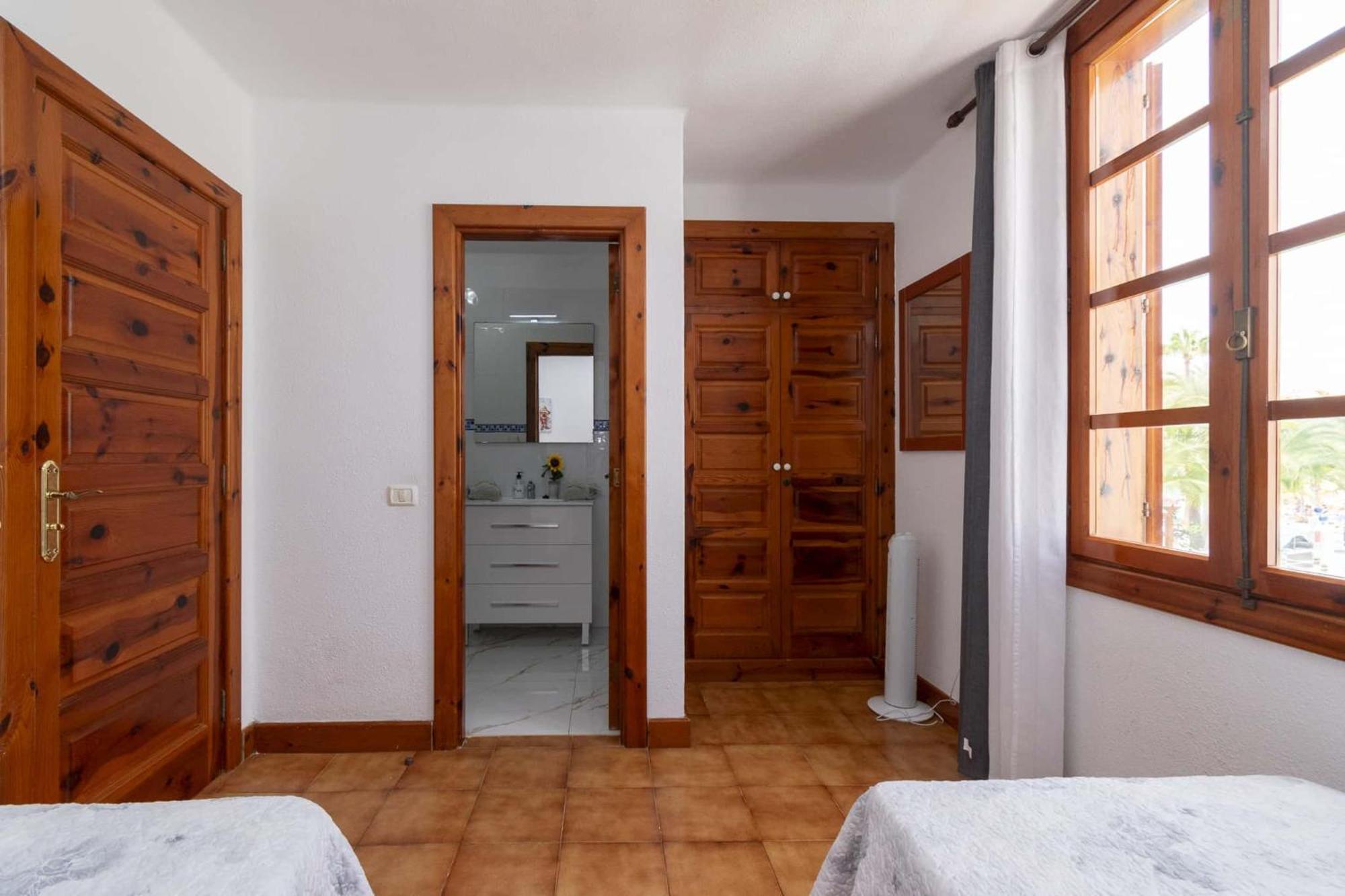 Parque Santiago III 235 - Four Bed Villa Playa de las Americas  Exteriör bild