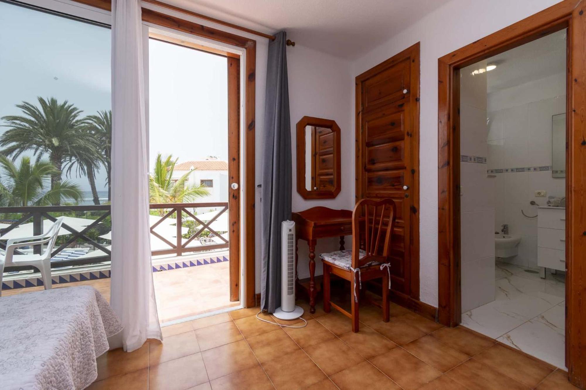 Parque Santiago III 235 - Four Bed Villa Playa de las Americas  Exteriör bild